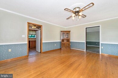4278 Harney Rd, Taneytown, MD 21787 - photo 5