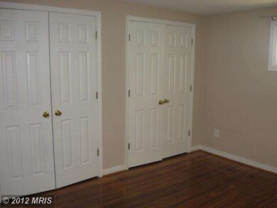 6909 Forest Terrace, Hyattsville, MD 20785 - photo 6