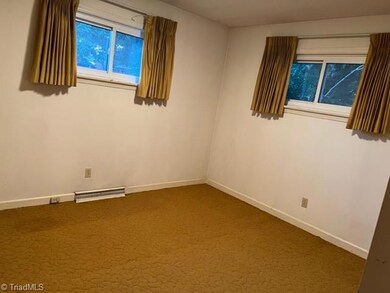 5257 Sweetwater Ct, Greensboro, NC 27407 - photo 7