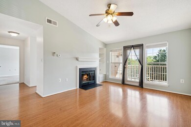 21024 Timber Ridge Terrace unit 302, Ashburn, VA 20147 - photo 2