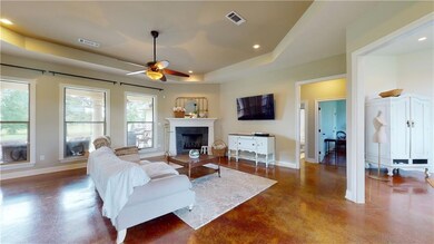 Living Room w/ tray ceiling