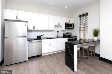 13 E Read St unit 2, Baltimore, MD 21202 - photo 4