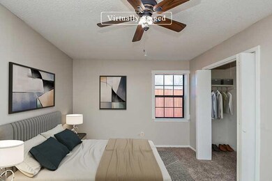 301 Bennie Ln, Grand Prairie, TX 75051 - photo 2