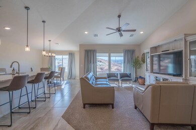 2822 Palm Cove Ave-014