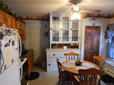 1187 Oliver St, North Tonawanda, NY 14120 - photo 4