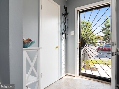 1204 Castlehaven Ct, Capitol Heights, MD 20743 - photo 4