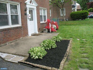 72 Strathaven Dr, Broomall, PA 19008 - photo 2