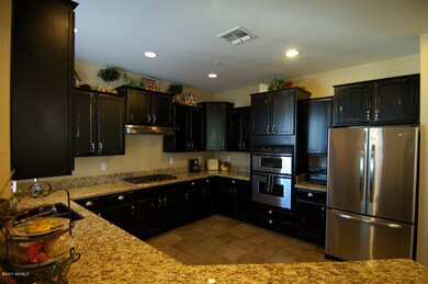 Beautifully Upgraded Kitchen