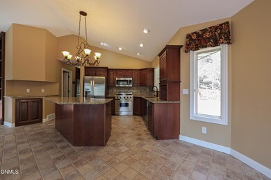 128 Cherry Lane-05