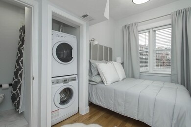 200 Warren Ave unit 1, Boston, MA 02116 - photo 3