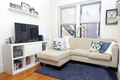 75 Burbank St unit 403, Boston, MA 02115 - photo 4