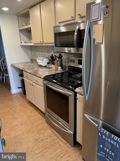 17924 Hickory Ln, Hagerstown, MD 21740 - photo 4