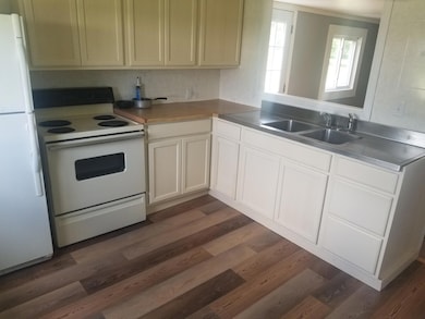 12 Brook Ct, Limestone, ME 04750 - photo 6