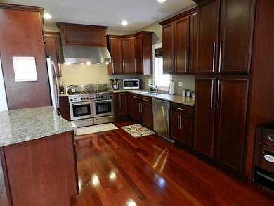 131 Fruit Hill Ave unit 16, North Providence, RI 02911 - photo 3