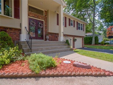 24 Teakwood Dr, Johnston, RI 02919 - photo 3