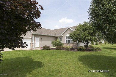 1833 Pheasant Ridge Dr, Dorr, MI 49323 - photo 2
