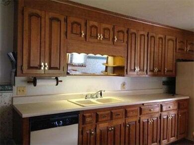 57 Ridgewood Rd, Chicopee, MA 01013 - photo 3