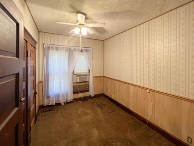 205 N Sutphin St, Middletown, OH 45042 - photo 7