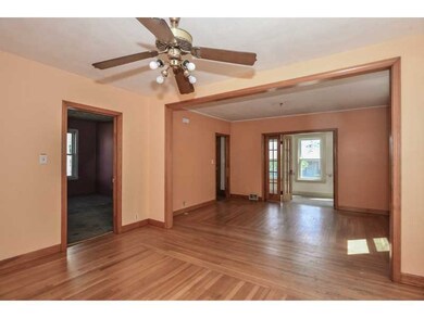 30 7th Ave, Woonsocket, RI 02895 - photo 4