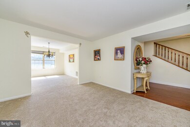 13 Springcress Dr, Delran, NJ 08075 - photo 4