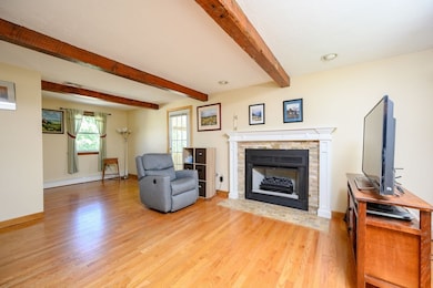 54 Katherine St, North Weymouth, MA 02191 - photo 6