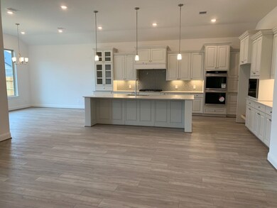 1815 Woodtrace Blvd, Pinehurst, TX 77362 - photo 3