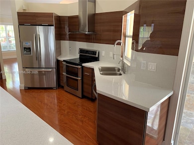 804 Verona Lake Dr, Weston, FL 33326 - photo 4