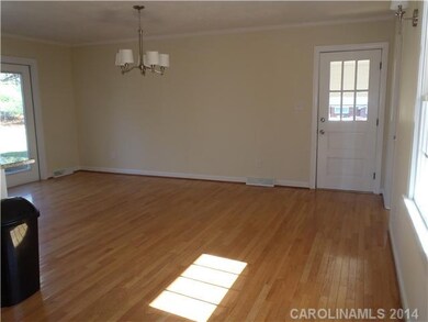 217 Museum Rd, Statesville, NC 28625 - photo 2