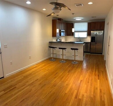 100 Shippen St unit 1B, Weehawken, NJ 07086 - photo 2