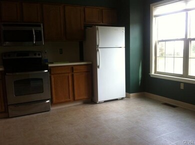 252 Ridgeview Dr, Alburtis, PA 18011 - photo 5