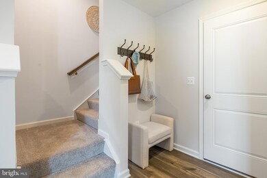 27 Rolling Branch Dr, Ranson, WV 25438 - photo 5