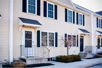 17 Boxberry Ln, Rockland, MA 02370 - photo 2