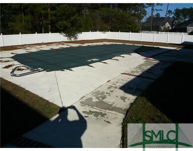 Swimming Pool/Hot Tub/Sauna.