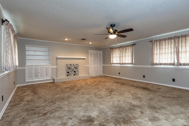 4888 Dee Rd, Memphis, TN 38117 - photo 7