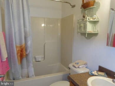 9 W Susquehanna Dr, Little Egg Harbor Township, NJ 08087 - photo 5