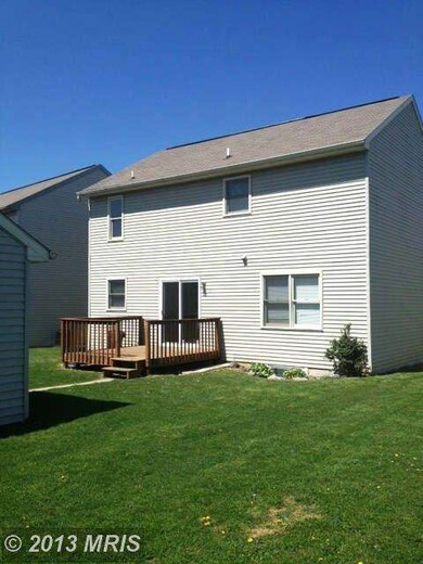 2004 Ashley Dr, Chambersburg, PA 17201 - photo 4