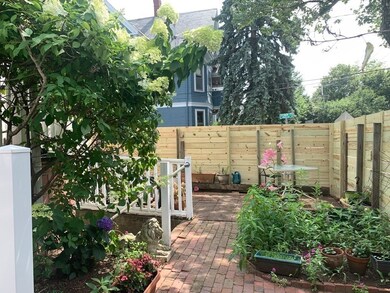 20 Walden St unit 2, Cambridge, MA 02140 - photo 3