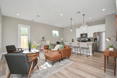 8406 Curry Rd, Houston, TX 77093 - photo 7