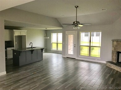 10435 S 230th East Ave, Broken Arrow, OK 74014 - photo 6