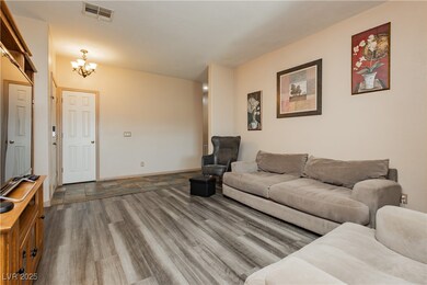 7535 Frontier Ranch Ln, Las Vegas, NV 89113 - photo 6