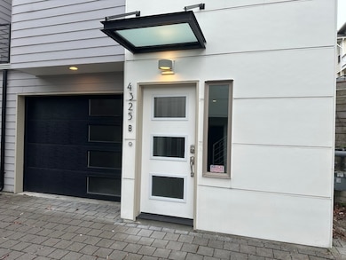 4325 Whitman Ave N unit B, Seattle, WA 98103 - photo 2