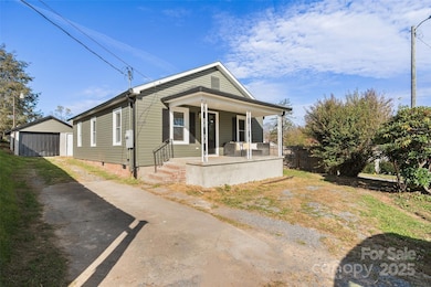 107 Thomas St, Canton, NC 28716 - photo 2