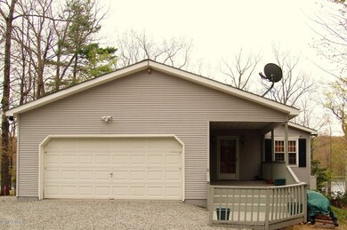 33 E Shore Dr, Hawley, PA 18428 - photo 2