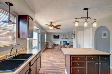 3221 Payday Ln, Columbus, OH 43232 - photo 5