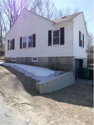 65 Willard St, Lowell, MA 01850 - photo 2