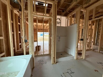 201 Tuskeegee Dr, Smithfield, NC 27577 - photo 6