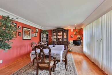 9024 Hess Dr, Highland, IN 46322 - photo 5