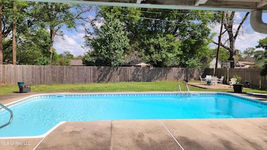 309 Lindberg Ave, Natchez, MS 39120 - photo 5