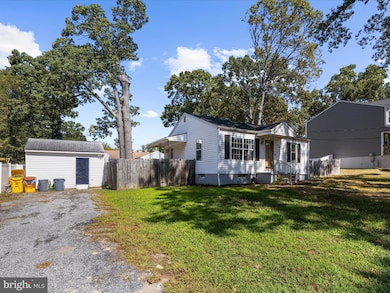 722 214th St, Pasadena, MD 21122 - photo 4