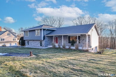 237 Concord Dr, Watertown, CT 06795 - photo 2